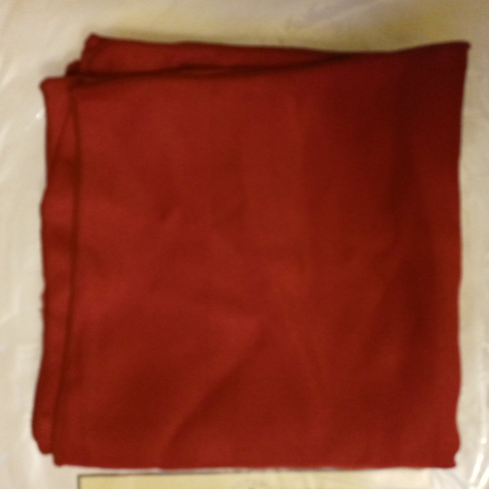 Table Linen Bundle -(pre-loved) - Picture 4 of 4